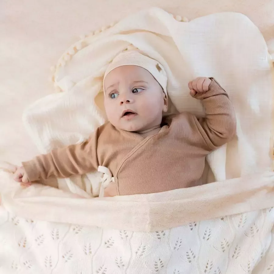 Yumi Baby ledikantlaken Waves Hazelnut 100x150 cm beige