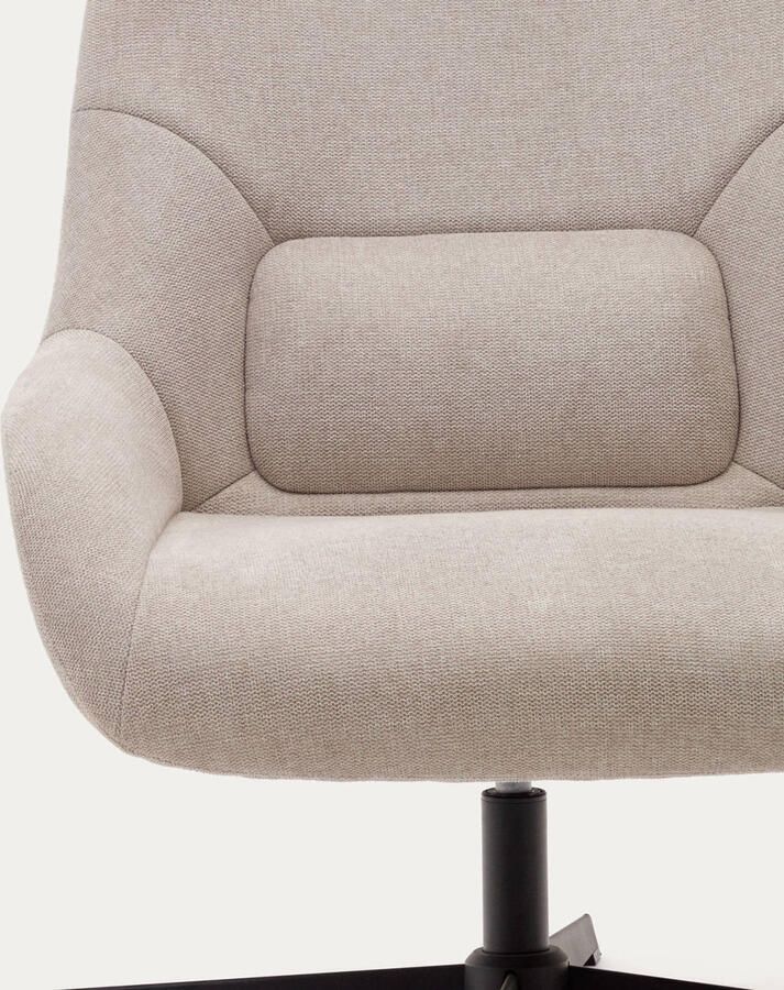 Kave Home Celida-draaistoel van beige chenille en staal met zwarte afwerking - Foto 2