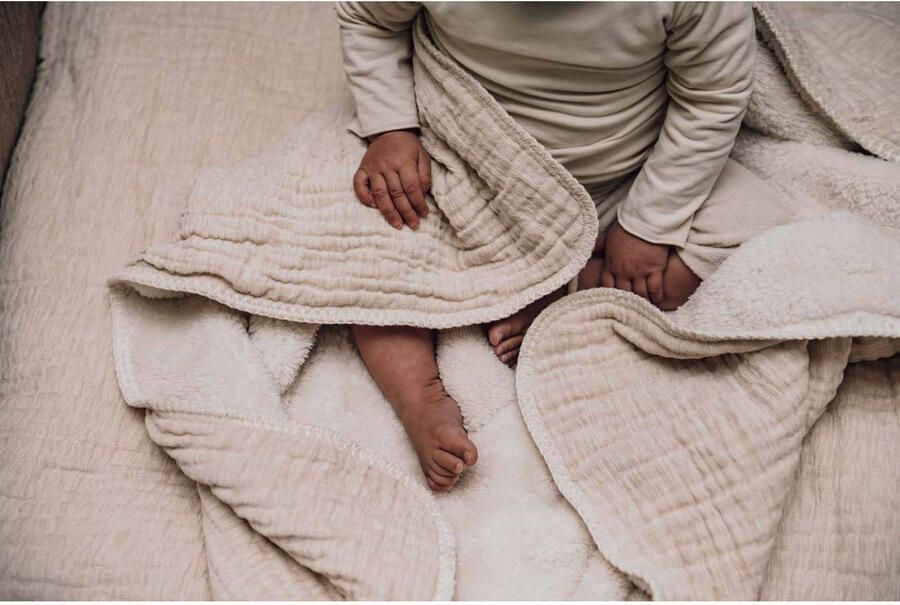 Koeka ledikantdeken met teddy Rivoli warm white - Foto 2