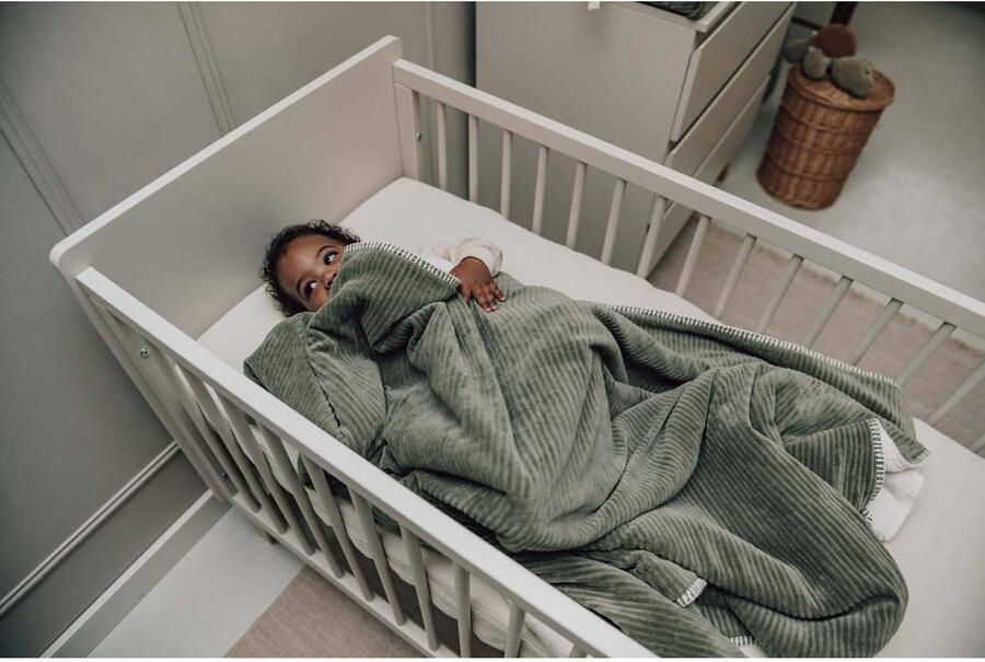 Koeka ledikantdeken Vik met teddy groen