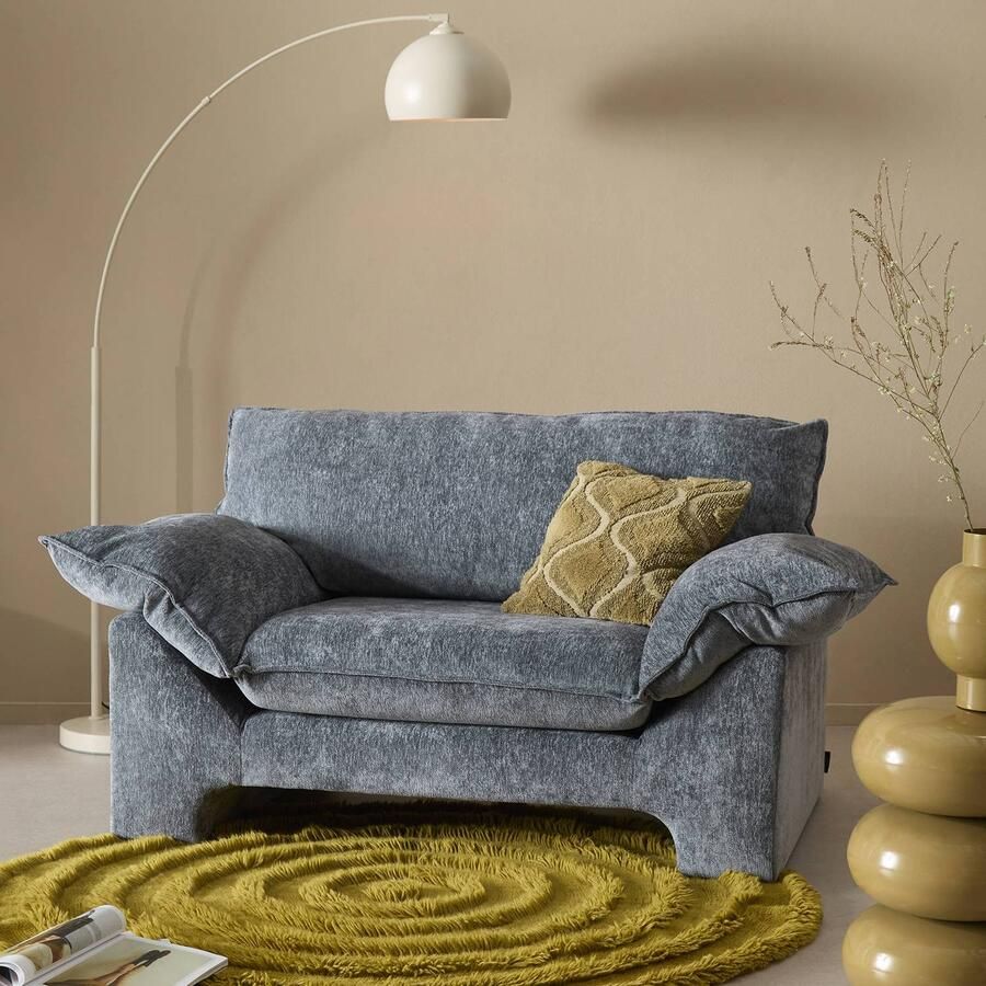NOUS Living loveseat Woodstock