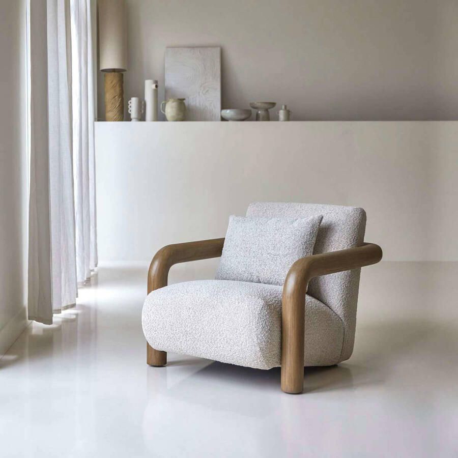 Tikamoon Nina Lage fauteuil in massief mindihout en ecru stof