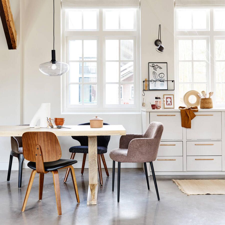 Vtwonen Classic Eetkamerstoel Zwart walnoot 81x48x50