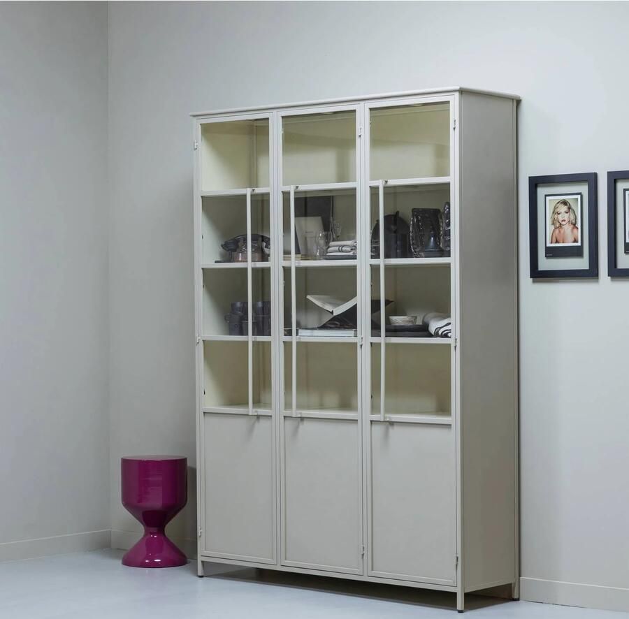 WOOOD Exhibit 3-deurs Zaandam Design Tafelpoot Metaal Zand 1 stuks 72x79x10itrinekast XL Metaal Zand 200x140x44