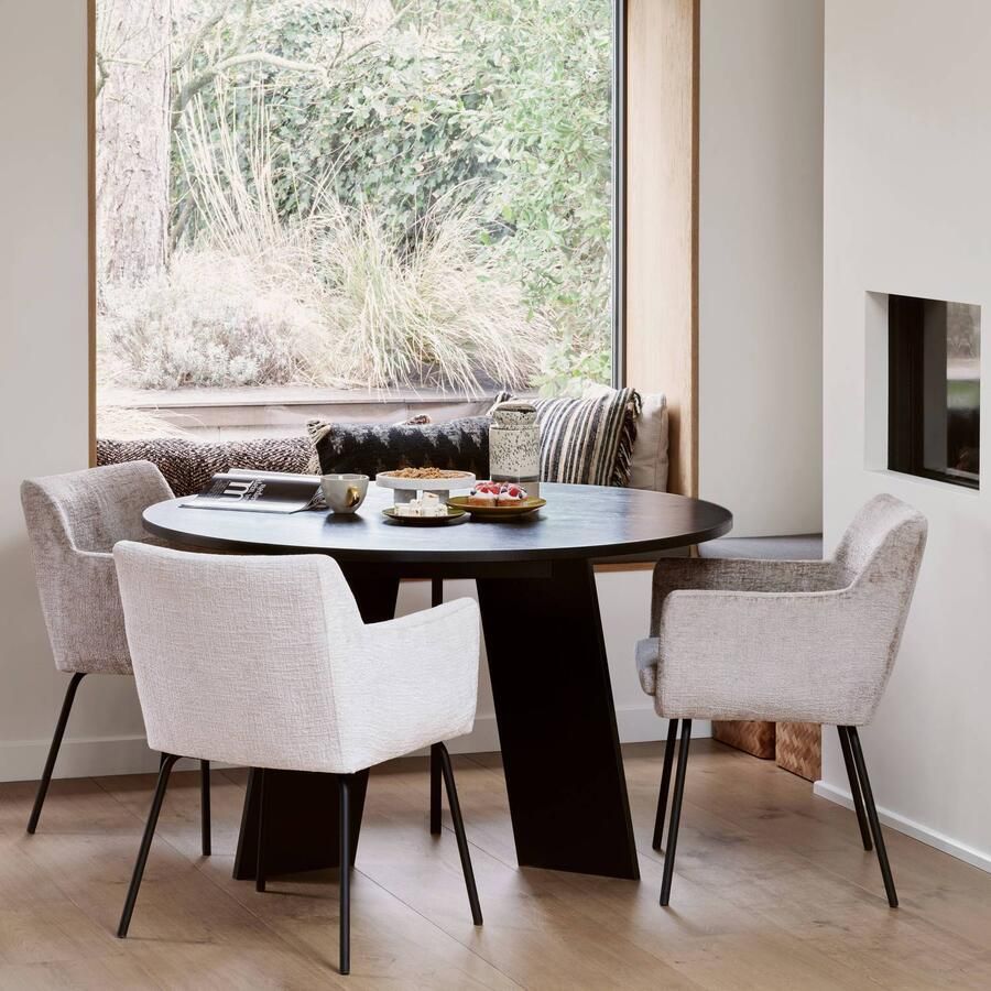 WOOOD Basiclabel Fries Eettafel Eiken Blacknight 75x129x129