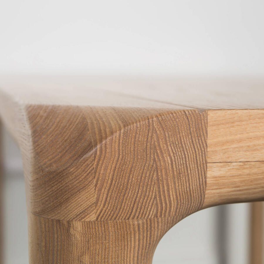 Zuiver Tafel Storm L180 X B90 X H75 Cm Essenhout